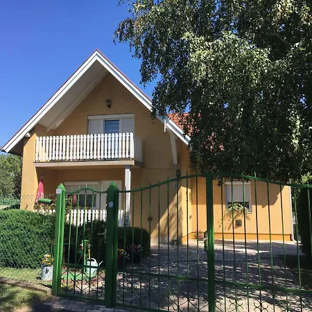 Holiday Home In Gyenesdias/Balaton 18816 Gyenesdias