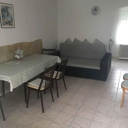 Holiday Home In Gyenesdias/Balaton 18816 Holiday home Gyenesdias