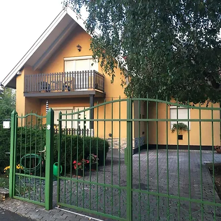 Holiday Home In Gyenesdias/Balaton 18816 Holiday home *