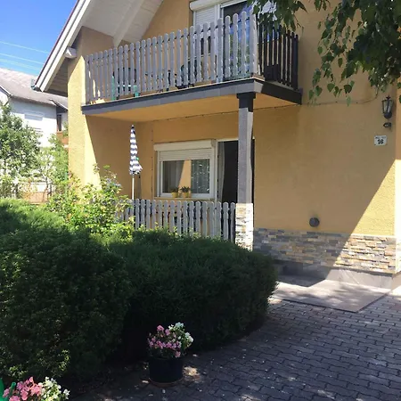 Holiday Home In Gyenesdias/Balaton 18816 *